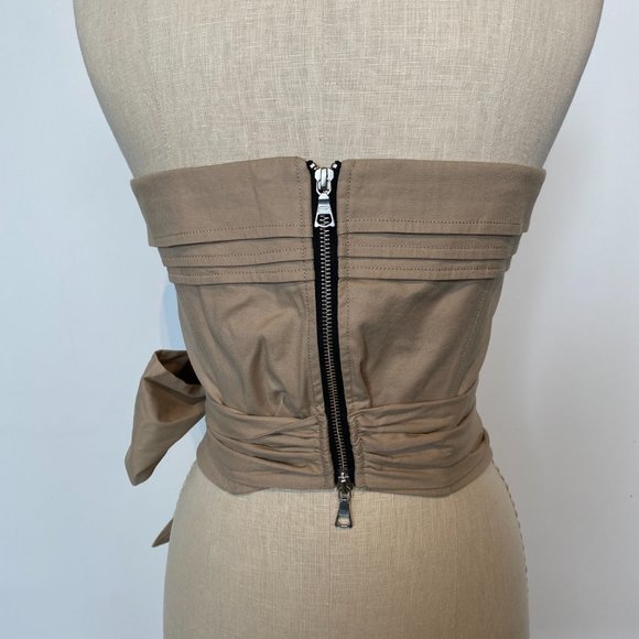 Marissa Webb Ashten - Picture 3 of 4